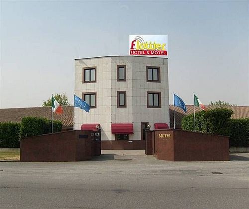 Hotel Motel Flower Novi Ligure Exterior photo