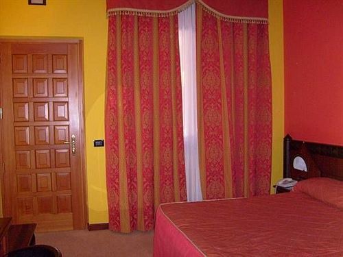 Hotel Motel Flower Novi Ligure Exterior photo